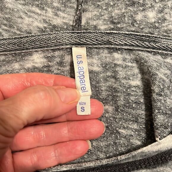 US apparel size small long sleeve distressed Fort Lauderdale hoodie GUC - Picture 6 of 12